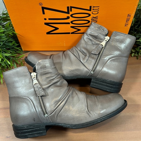 Miz Mooz Lucy Ruched Leather Medium Ankle Boots - Picture 2 of 13